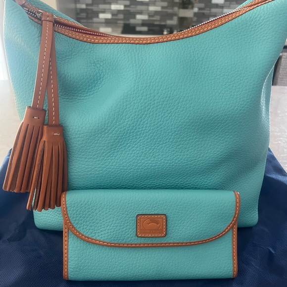 Beautiful bag and wallet. - Picture 2 of 13